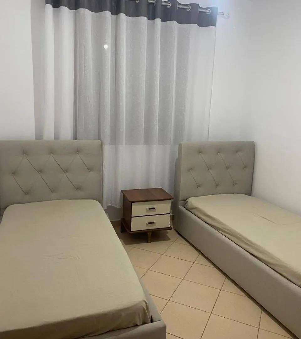 Apartamento Reys Polisi i Vogel Albania